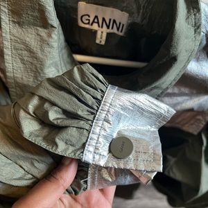 Women's Green Metallic Colour block Tech Top. Size 38